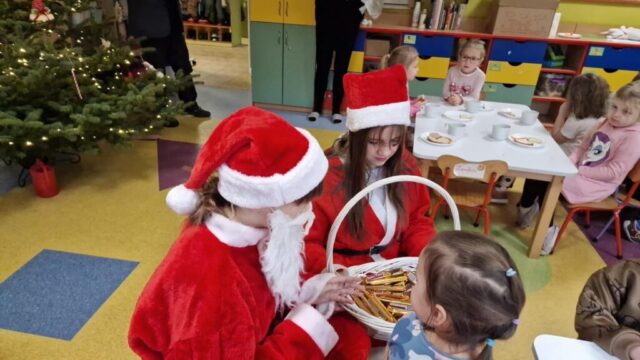 597764847_825578113622704_4502501920860795519_n