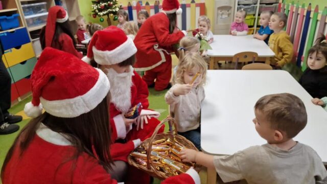 597775926_825578080289374_3140096430403158896_n