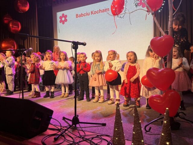 619835068_857353423778506_4300522180965708933_n