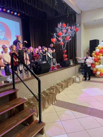 619886338_857353053778543_3754347334644280395_n