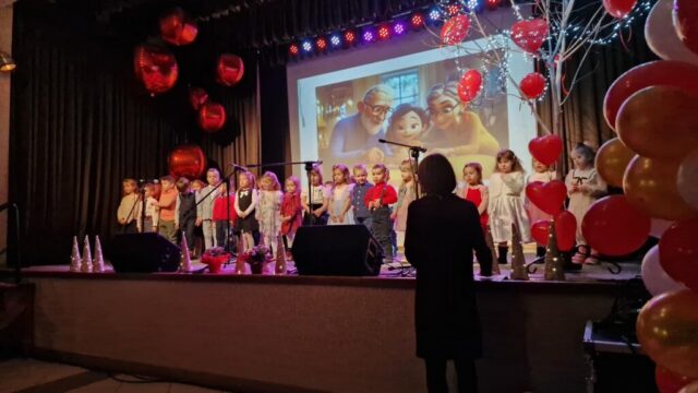 619896814_857352757111906_6399923232283218856_n