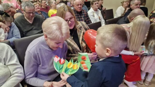 619898732_857352593778589_3511574609943554305_n