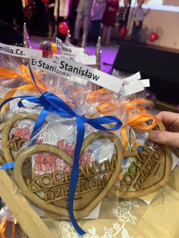 619974259_857353270445188_1653269915930539540_n