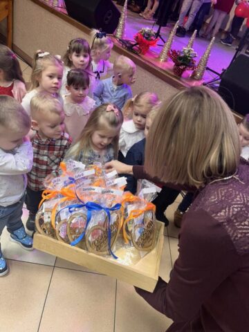 621723153_857353403778508_5240885685903330539_n