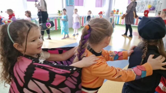 626795128_865509469629568_2460597757593682363_n