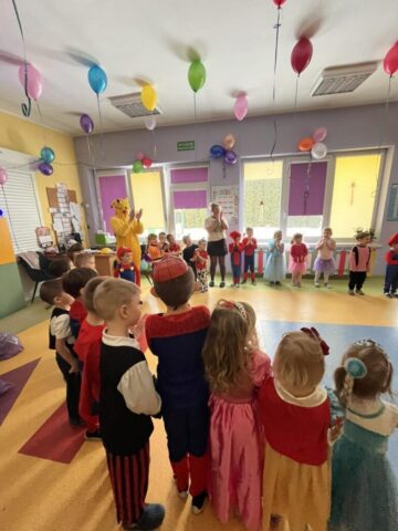 627205823_865509972962851_7440736608987396887_n