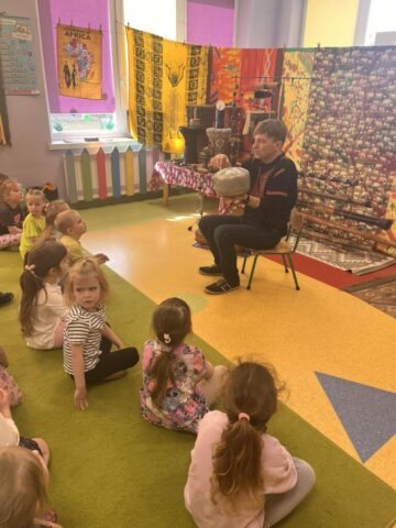 659795452_910724888441359_4488098456716301691_n